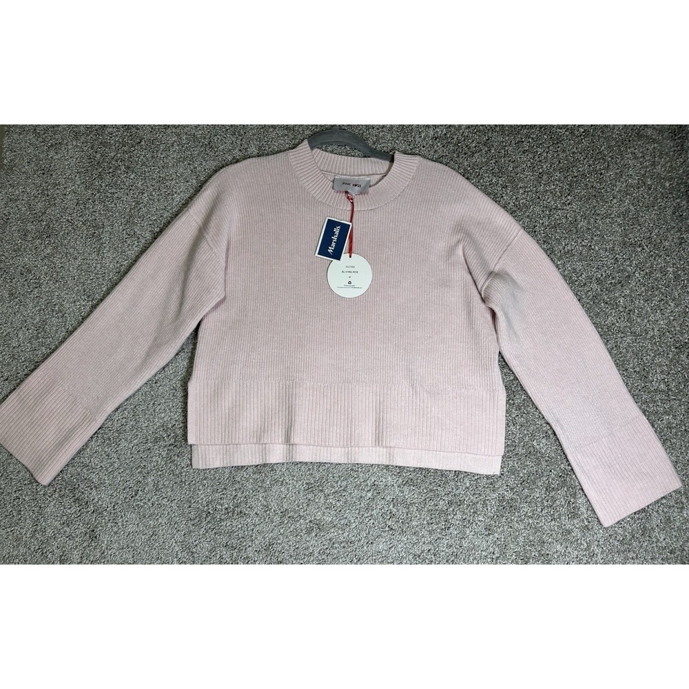Pink Rose Cropped Sweater Pink‎ Size M Ribbed Crewneck Marshalls NWT